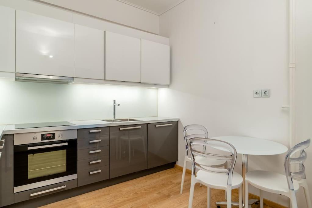 Elegant 2Bd Evelpidon Apartment Athen Eksteriør bilde